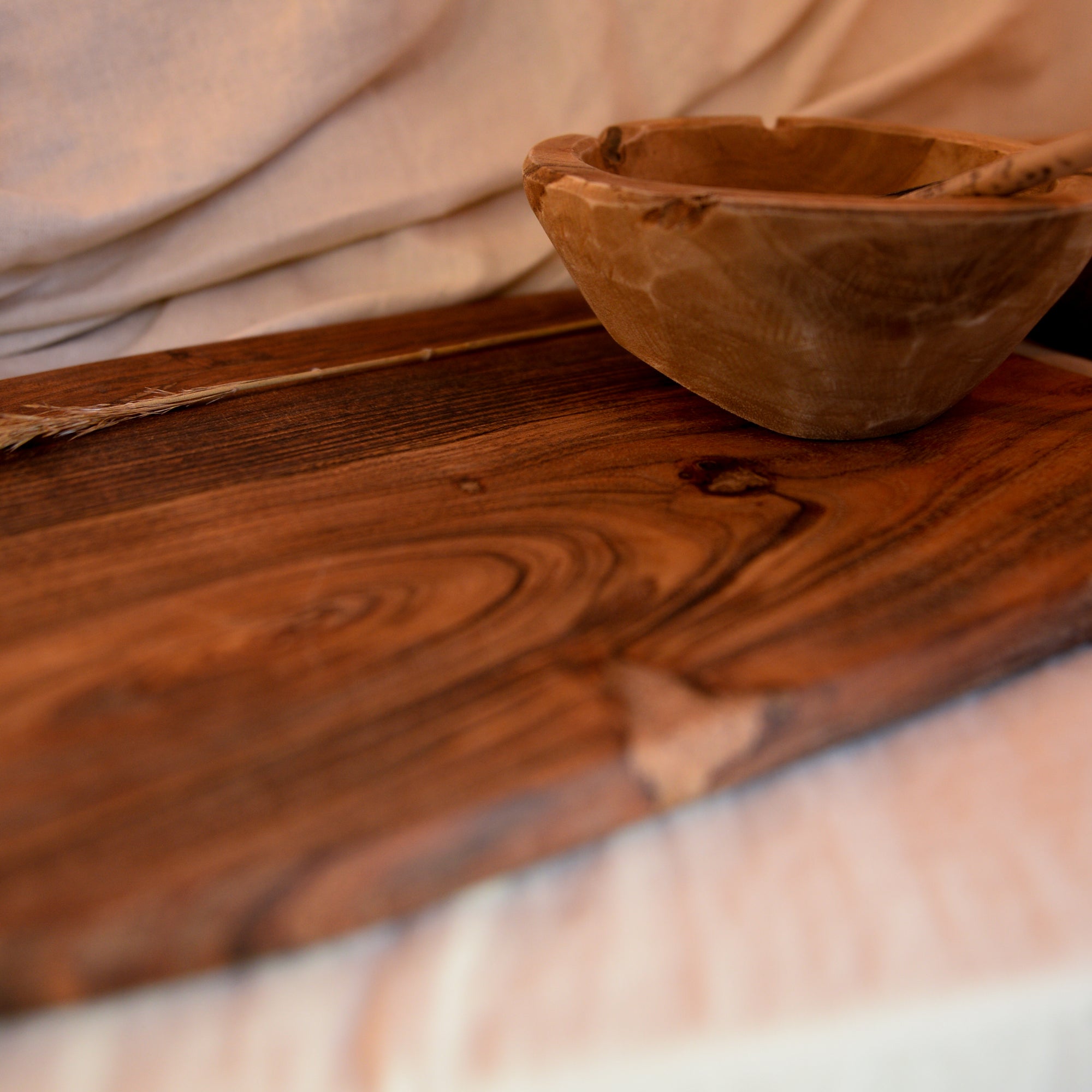 Large Handle Cutting Board
