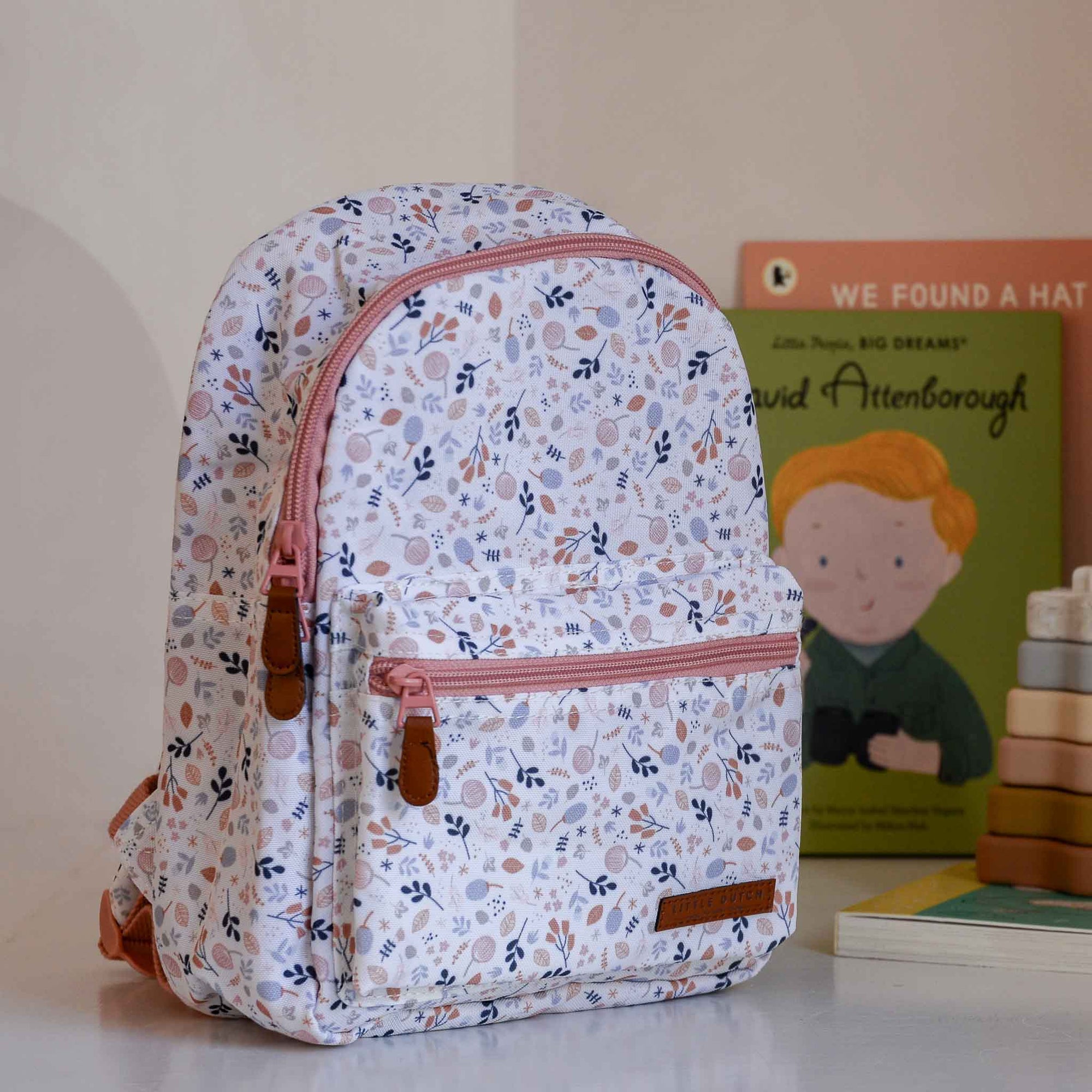 Spring flowers kids backpack