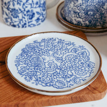 Load image into Gallery viewer, Molly plate Bloomingville in blue china glaze floral pattern