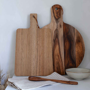 walnut-chopping-board-from-house-doctor