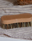 Redecker Scrubbing Brush 8 Shape in Brown
