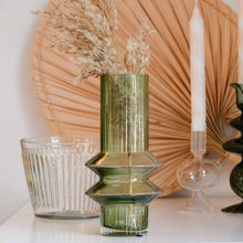 Load image into Gallery viewer, Nordal Rilla Glass Retro Vase in Green