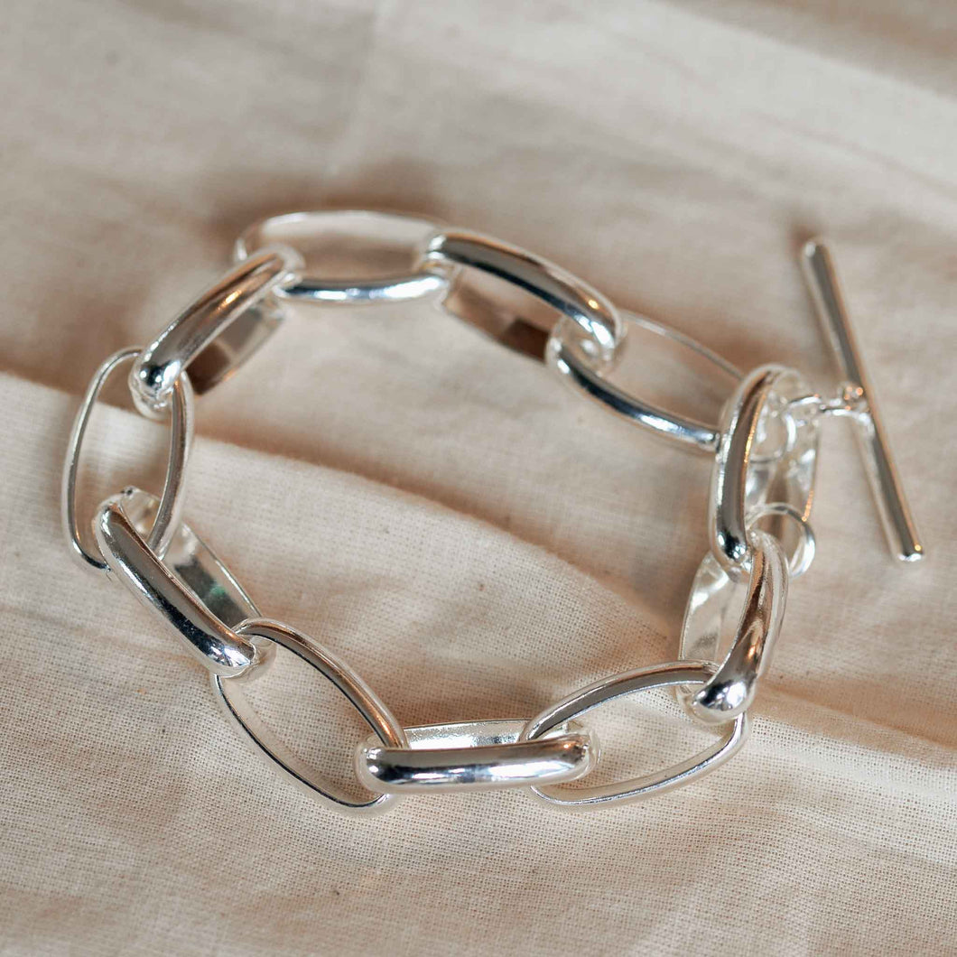 chunky-chain-bracelet 