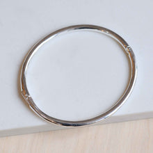 Load image into Gallery viewer, reconnect bangle silver pilgrim