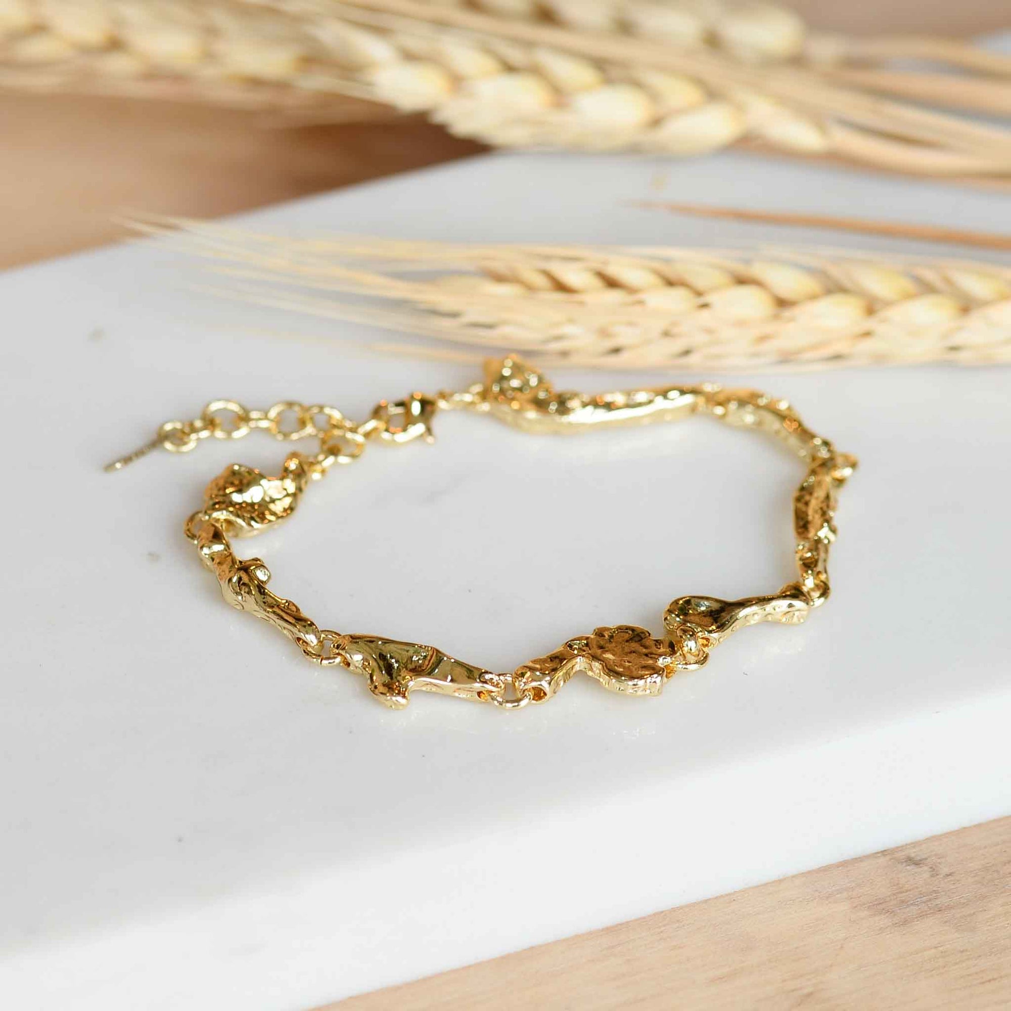 pilgrim-solidarity-bracelet-in-gold-plating