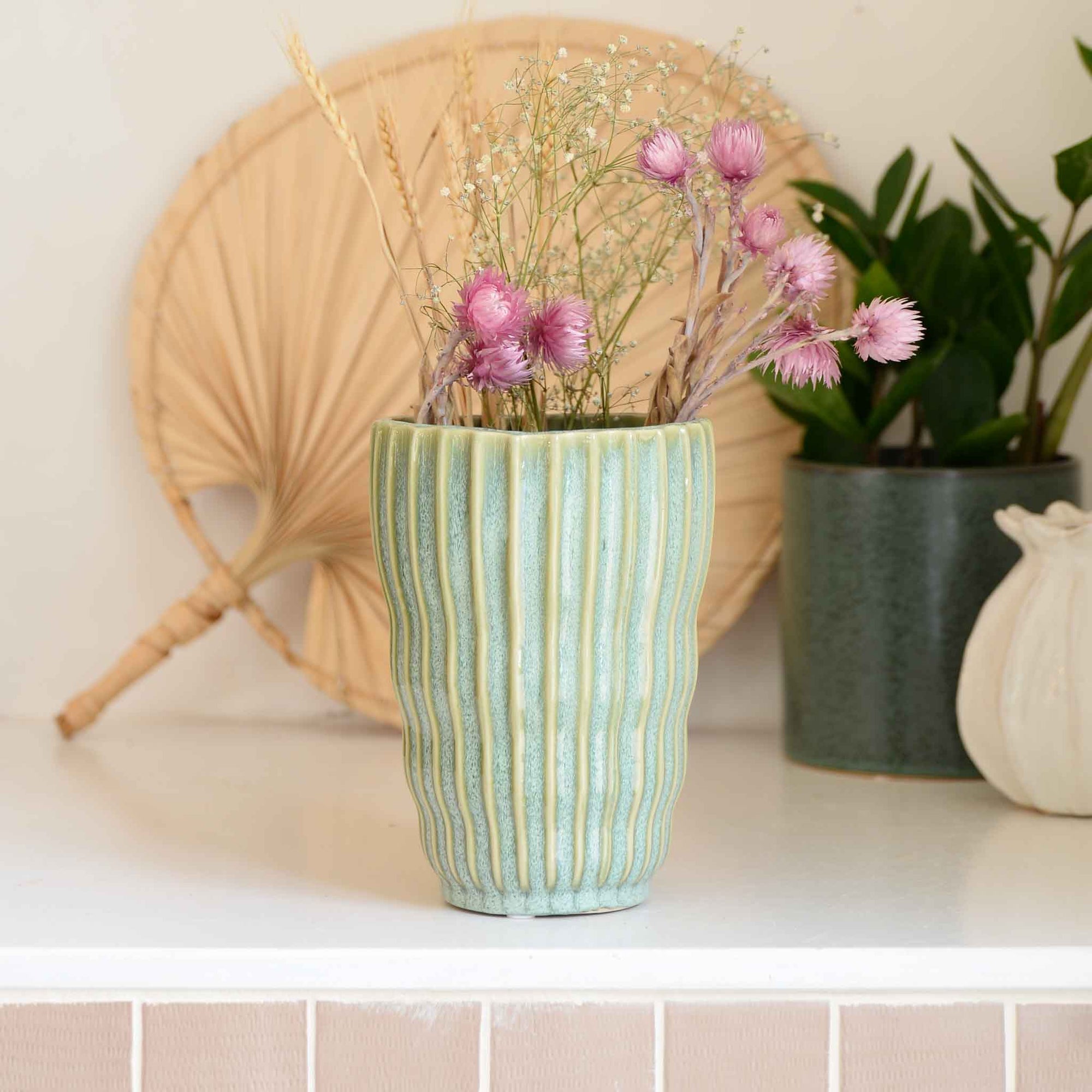 Wikholmform-victoria-green-pot